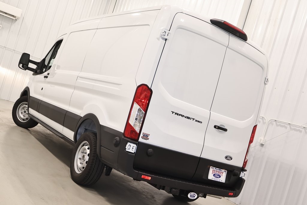 2026 Ford Transit Base Image 9 of 35
