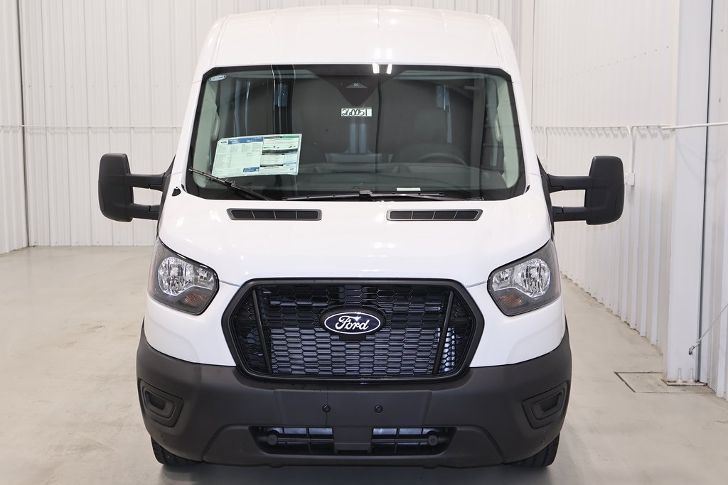 2026 Ford Transit Base Image 2 of 35