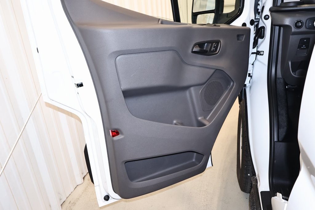 2026 Ford Transit Base Image 34 of 35