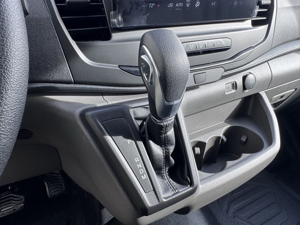2026 Ford Transit Base Image 28 of 37