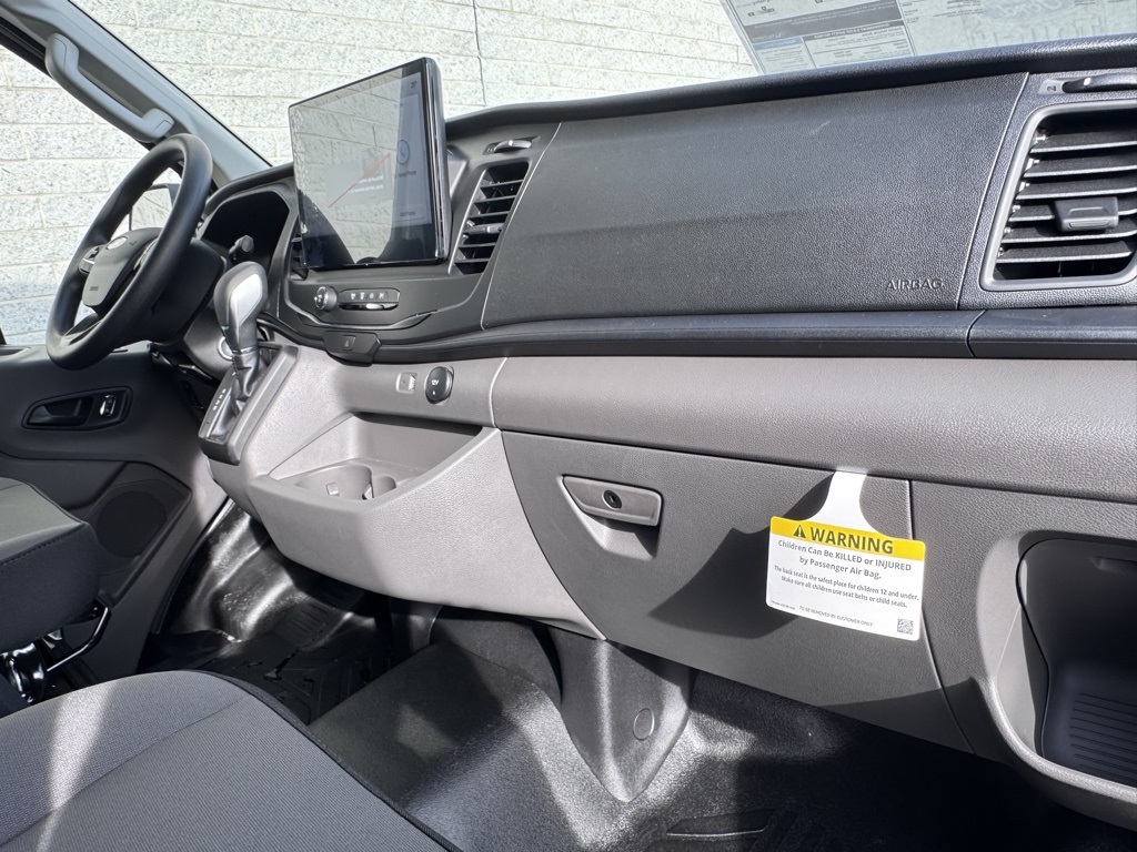 2026 Ford Transit Base Image 22 of 37