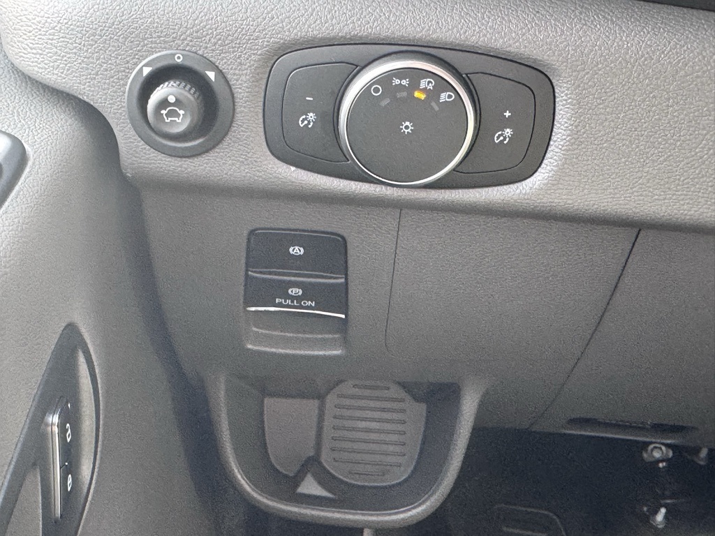 2026 Ford Transit Base Image 33 of 37