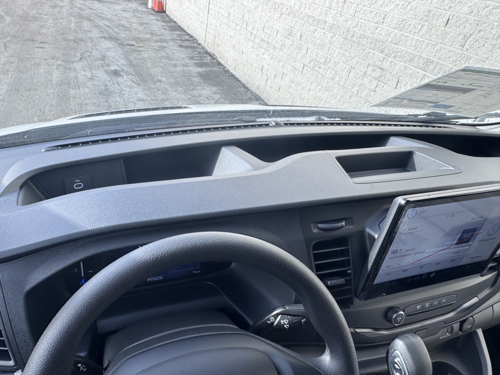 2026 Ford Transit Base Image 20 of 37