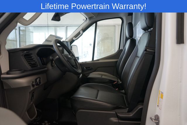 2026 Ford Transit Base Image 15 of 31