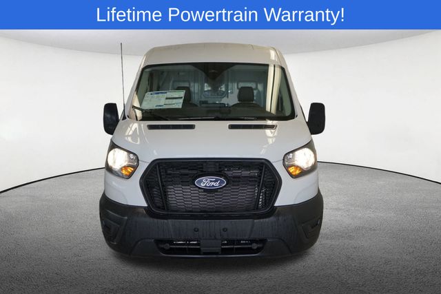 2026 Ford Transit Base Image 3 of 31