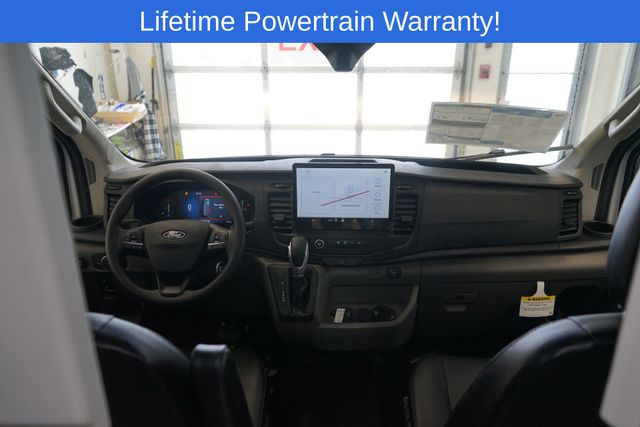 2026 Ford Transit Base Image 17 of 31