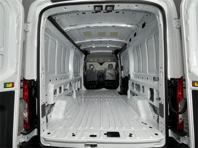 2026 Ford Transit Base Image 5 of 7