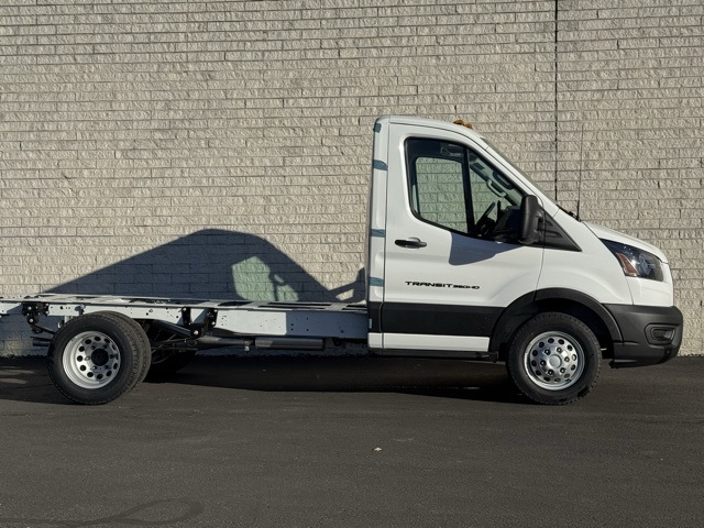 2026 Ford Transit Base Image 5 of 28