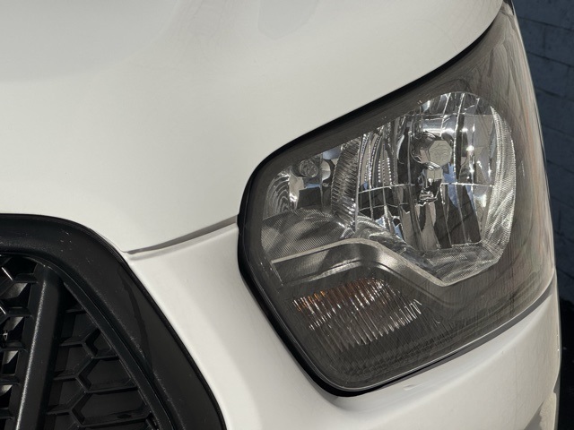 2026 Ford Transit Base Image 21 of 28