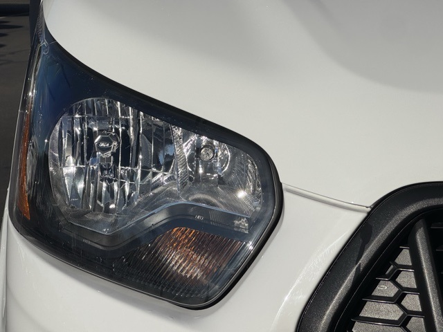 2026 Ford Transit Base Image 25 of 28