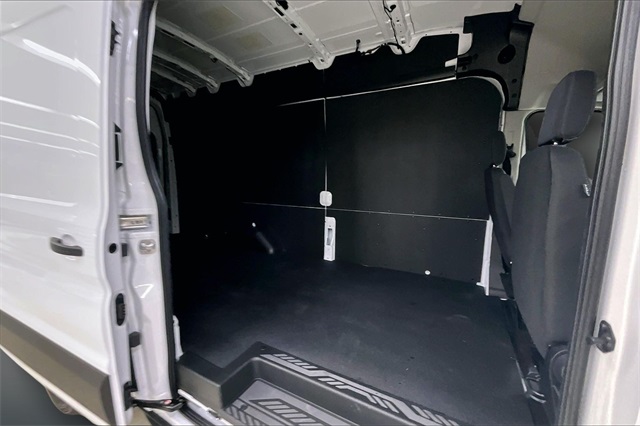 2026 Ford Transit Base Image 9 of 10