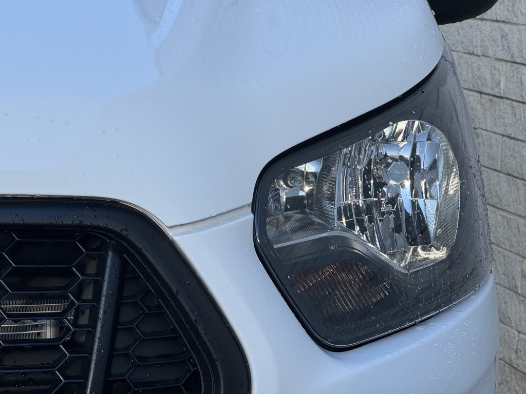 2026 Ford Transit Base Image 26 of 33