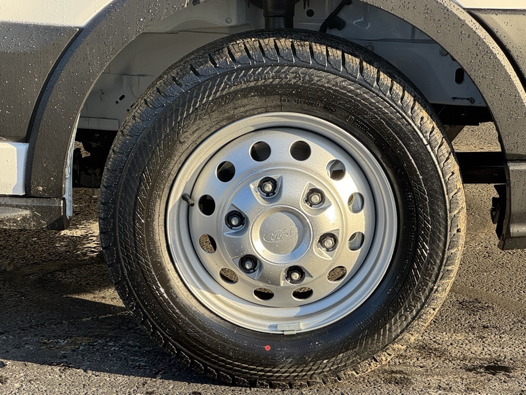 2026 Ford Transit Base Image 10 of 33