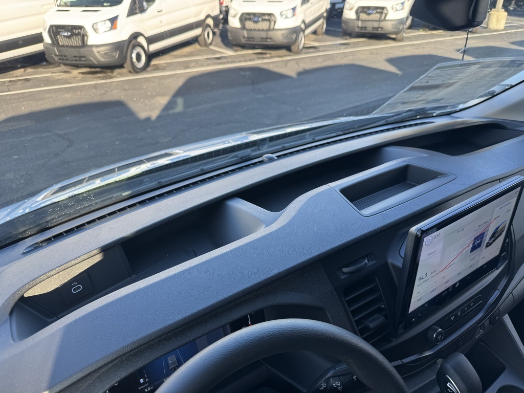 2026 Ford Transit Base Image 20 of 33