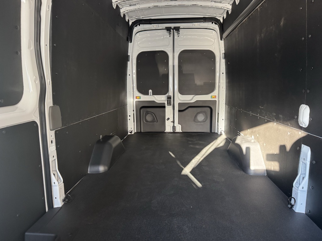 2026 Ford Transit Base Image 32 of 33