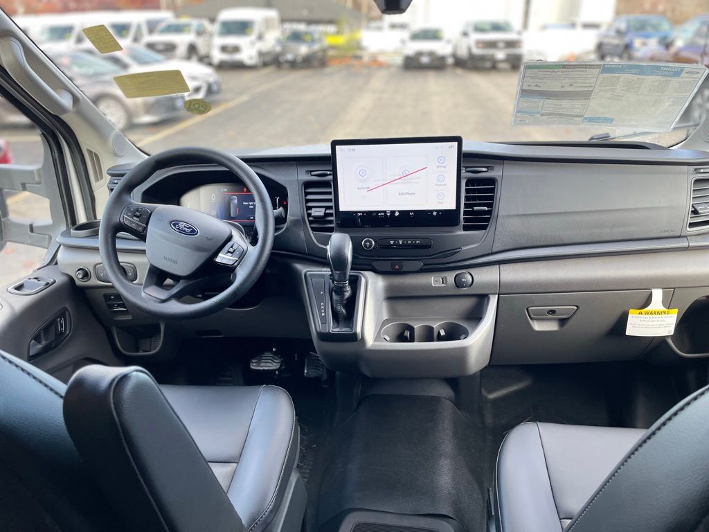 2026 Ford Transit Base Image 10 of 18