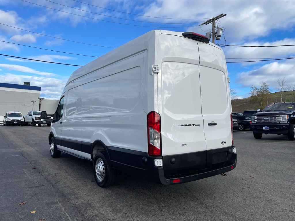 2026 Ford Transit Base Image 6 of 18