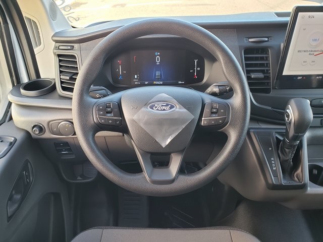 2026 Ford Transit Base Image 17 of 31