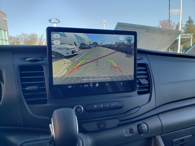 2026 Ford Transit Base Image 22 of 31