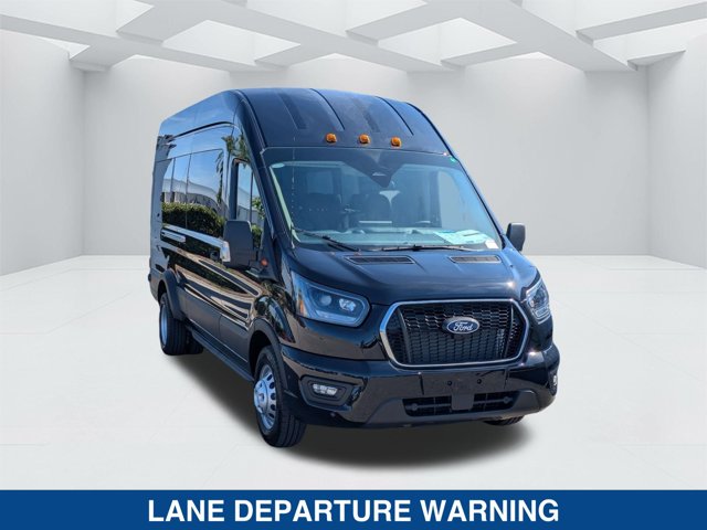 2026 Ford Transit XLT Image 3 of 34