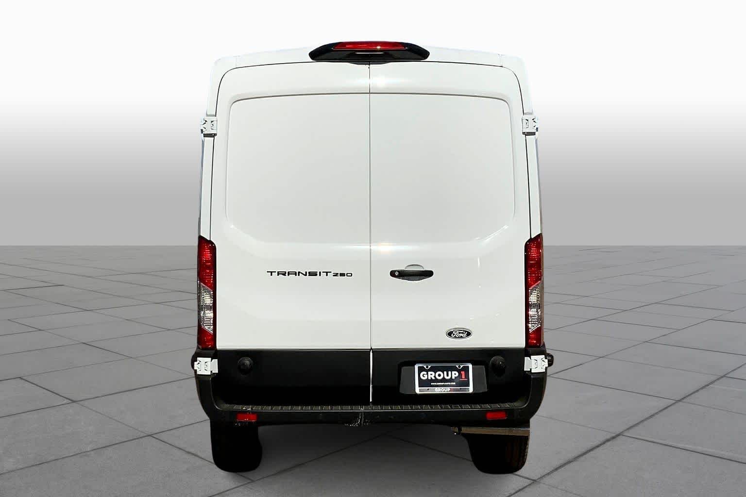 2026 Ford Transit Base Image 4 of 20