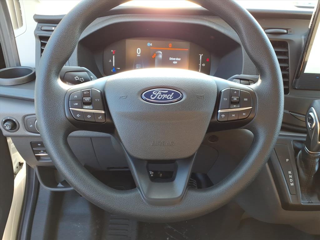 2026 Ford Transit Base Image 9 of 19
