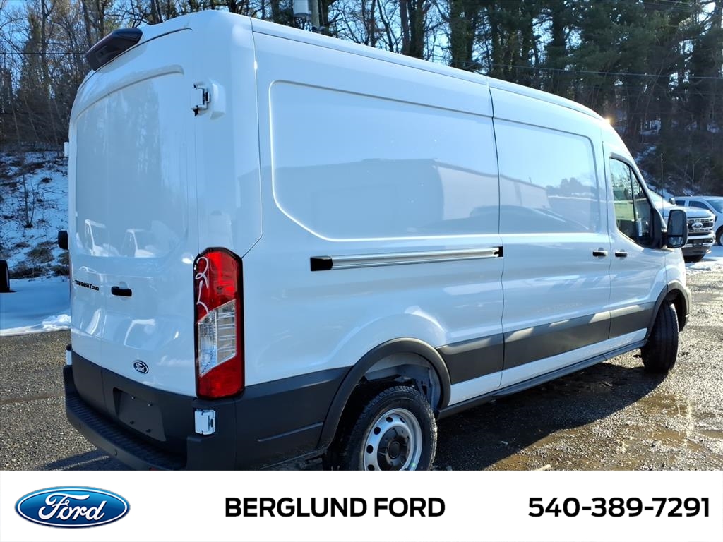 2026 Ford Transit Base Image 4 of 19