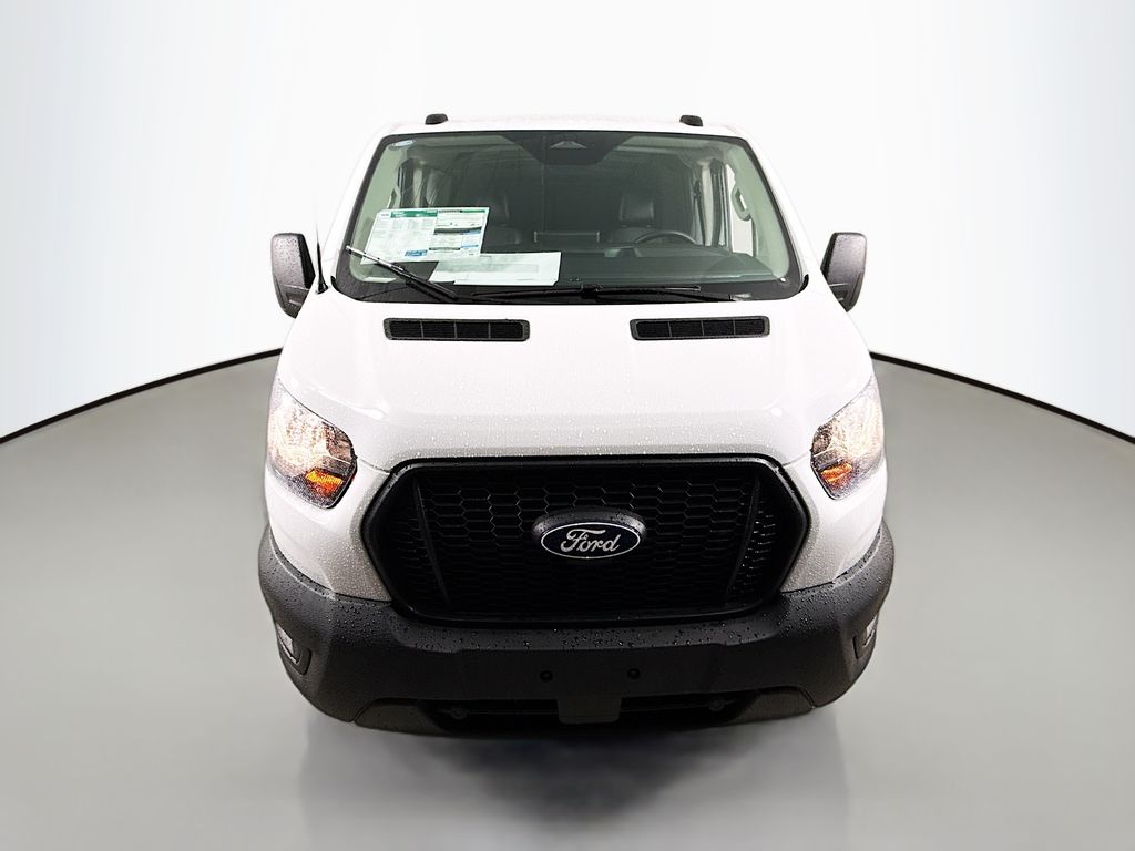 2026 Ford Transit Base Image 2 of 28