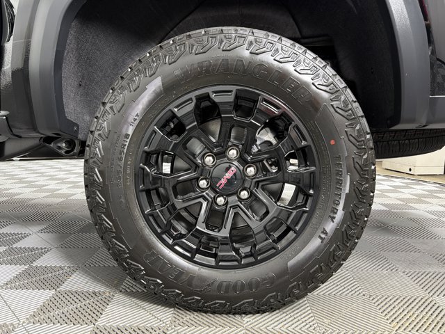 2026 GMC Canyon Elevation Image 8 of 31