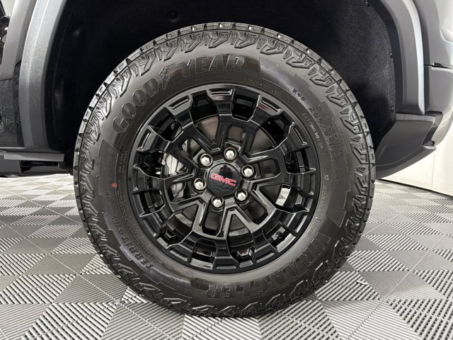 2026 GMC Canyon Elevation Image 6 of 31