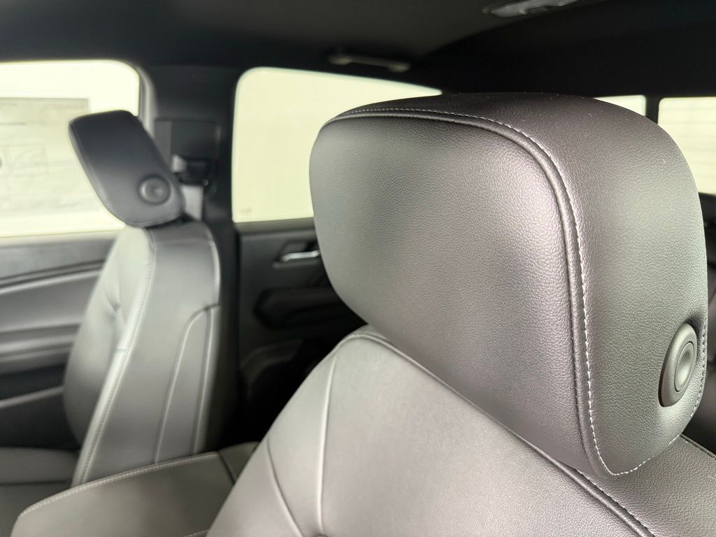 2026 GMC Canyon Elevation Image 16 of 27