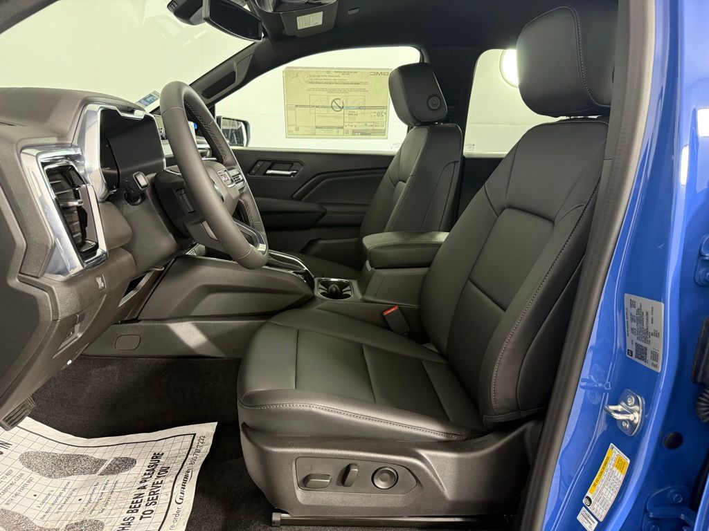 2026 GMC Canyon Elevation Image 12 of 27