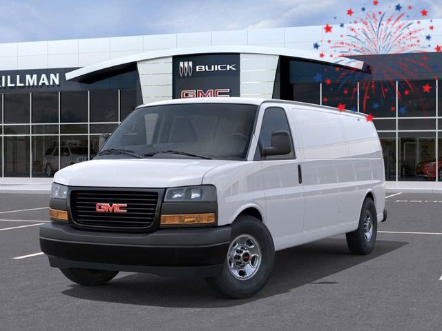 2026 GMC Savana Base Image 2 of 24