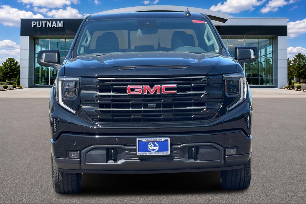 2026 GMC Sierra 1500 Elevation Image 2 of 27