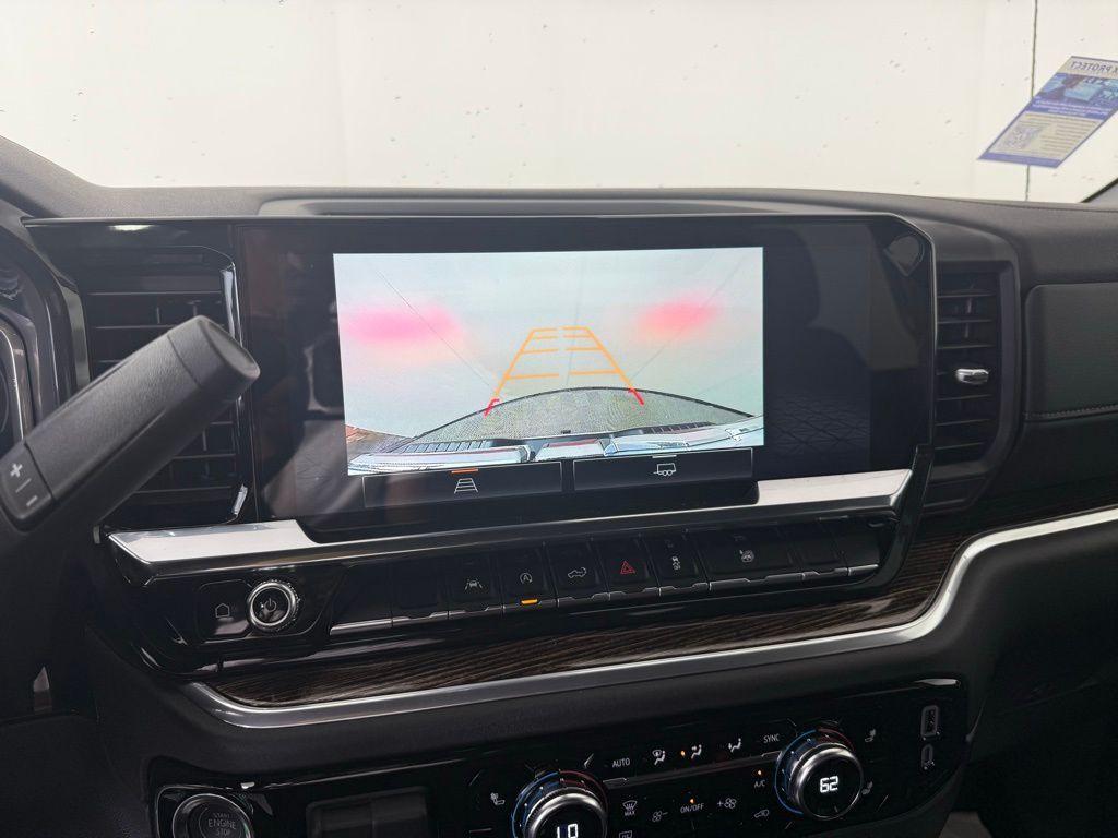 2026 GMC Sierra 1500 SLE Image 21 of 29