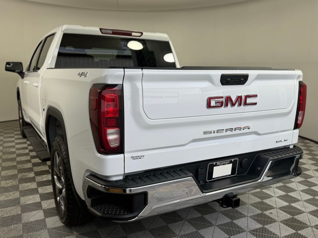 2026 GMC Sierra 1500 SLE Image 8 of 29