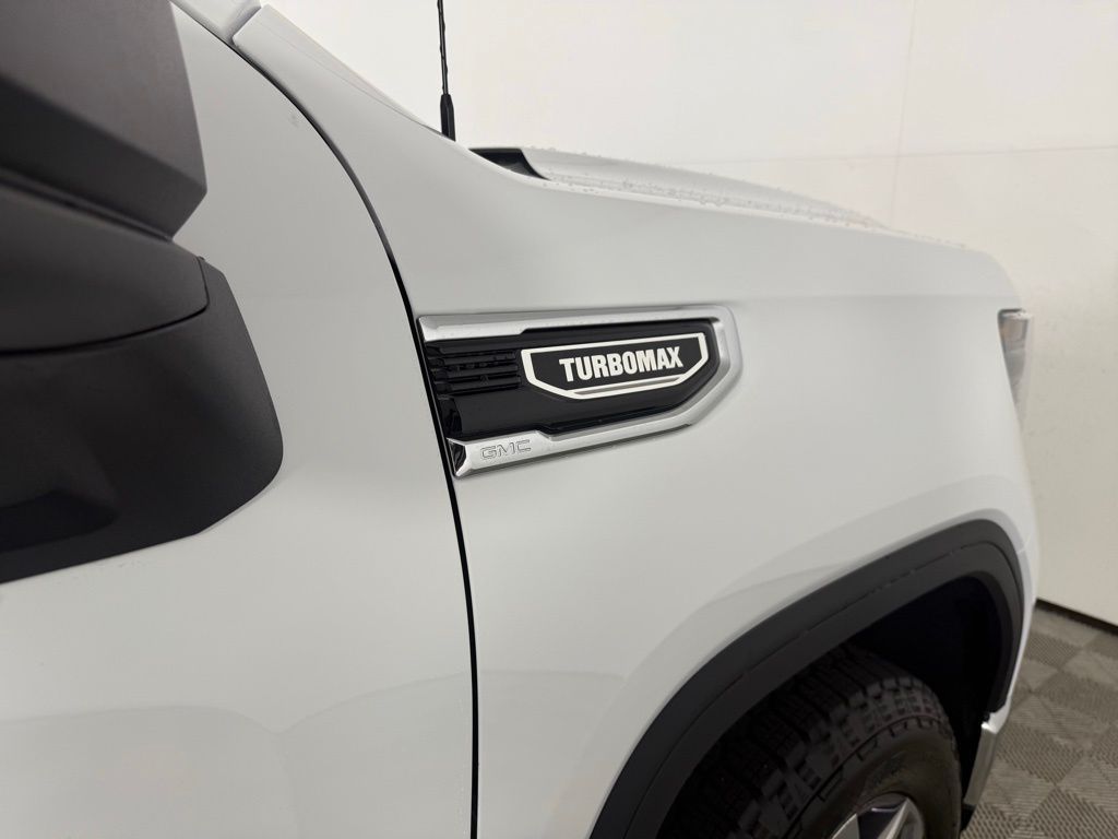 2026 GMC Sierra 1500 SLE Image 27 of 29