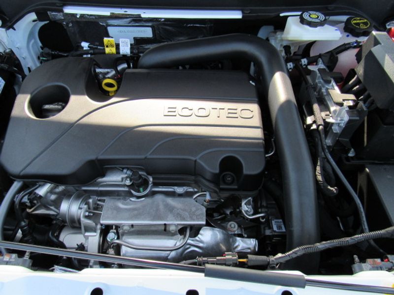 Vehicle image 7 of 25