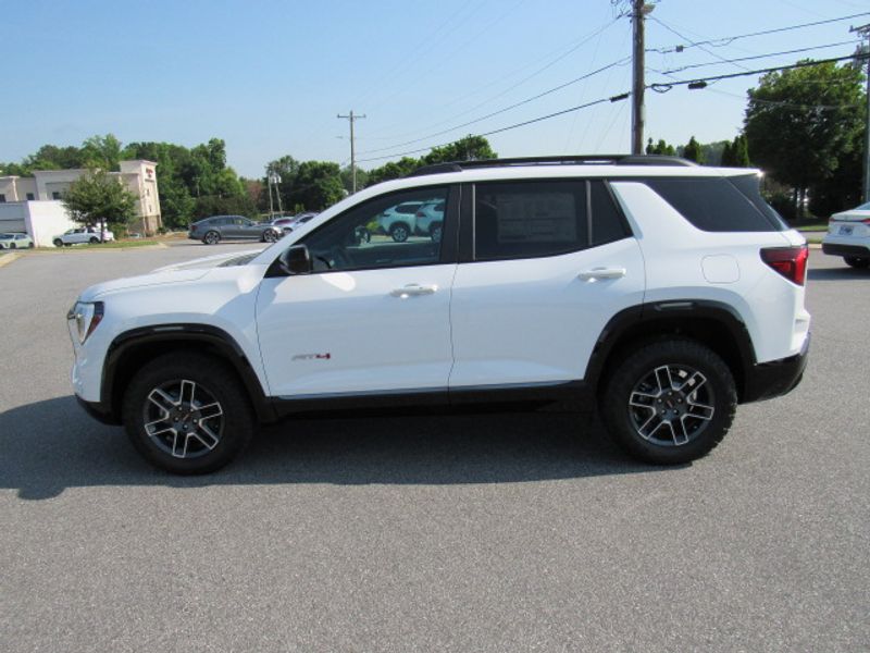 Vehicle image 6 of 25