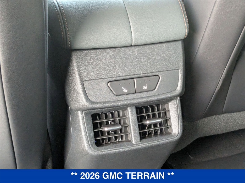 Vehicle image 28 of 36
