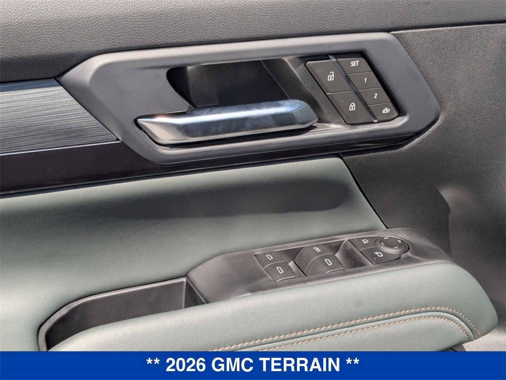 Vehicle image 26 of 36