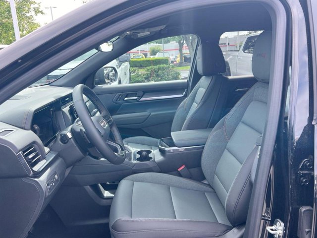 Vehicle image 10 of 20