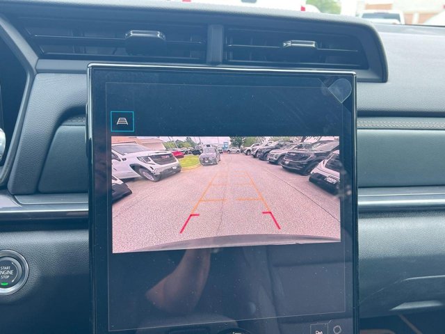 Vehicle image 15 of 20