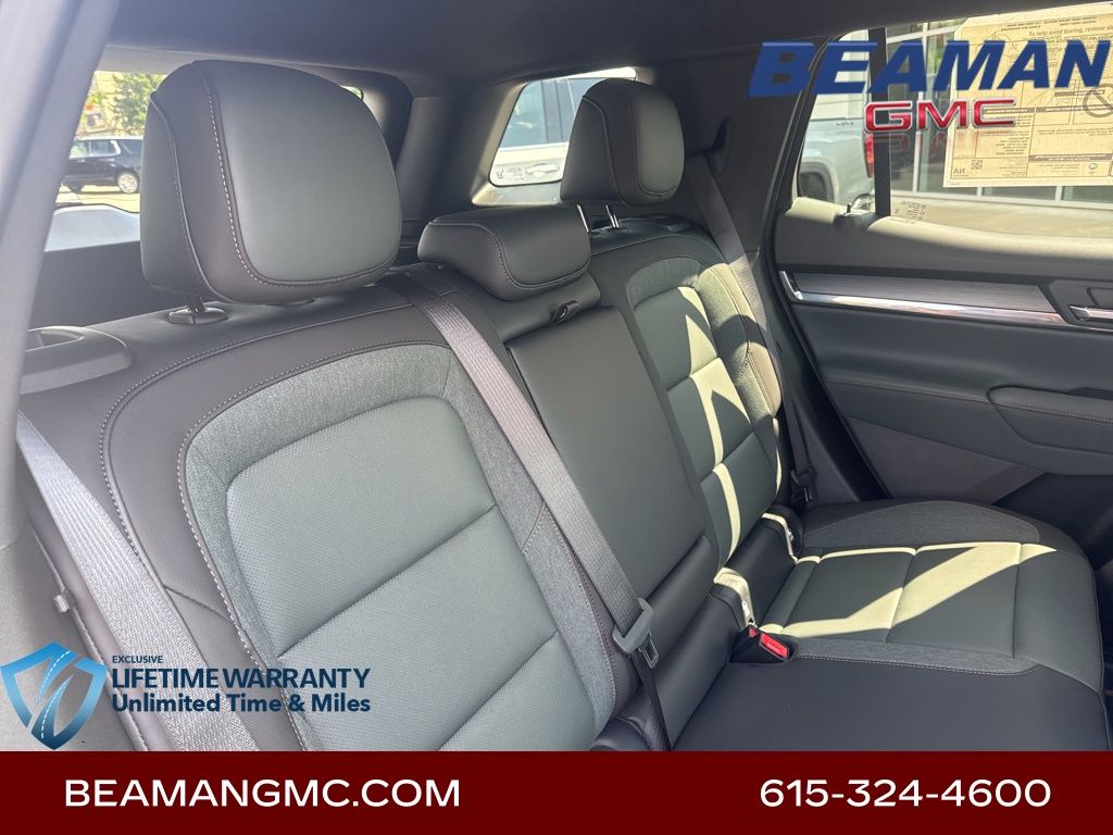 Vehicle image 16 of 34