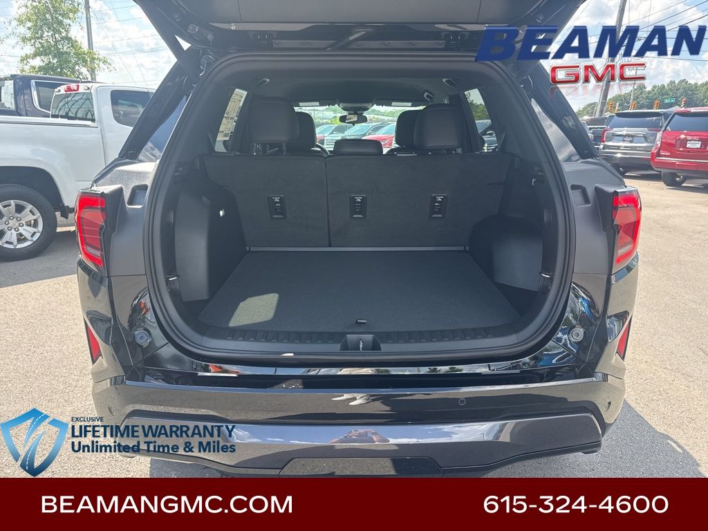 Vehicle image 13 of 34