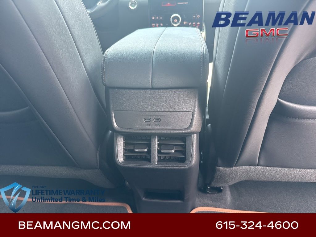 Vehicle image 34 of 34