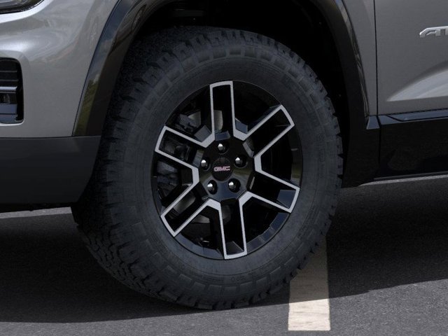 Vehicle image 9 of 24