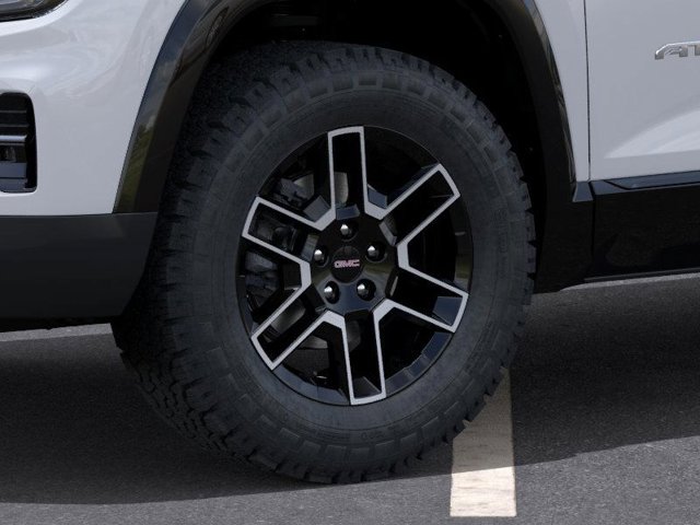 Vehicle image 9 of 24