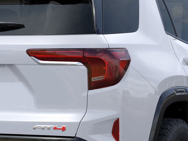 Vehicle image 18 of 24
