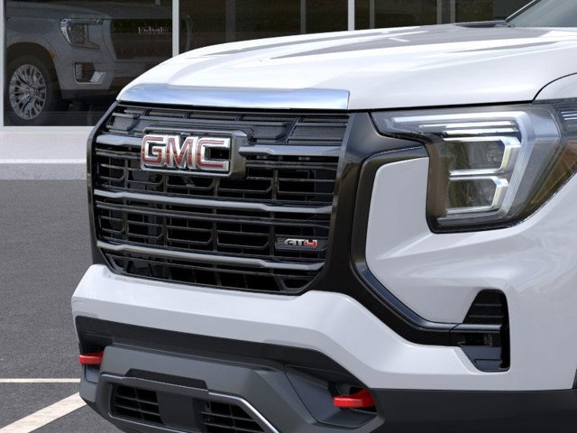 Vehicle image 22 of 24